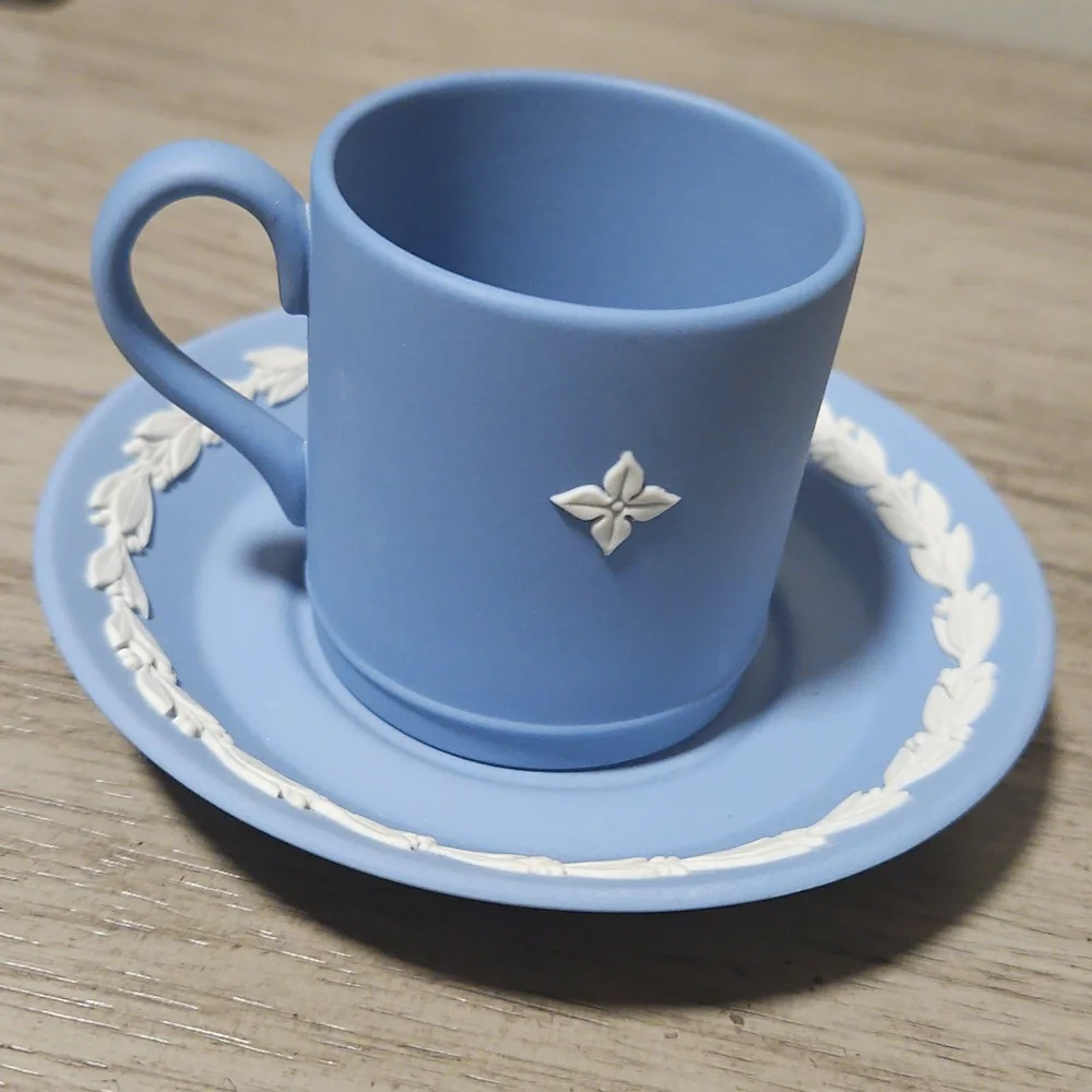 Wedgwood Blue Jasperware Dancing Hours tea cup and saucer - Picture 6 of 6
